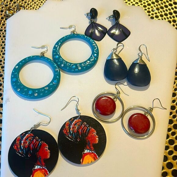 Lot of 5 vintage earrings - Picture 1 of 7